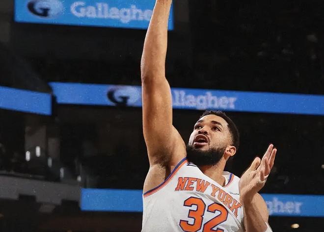 残阵勇士惨遭尼克斯21分大逆转 四连败冲击西部