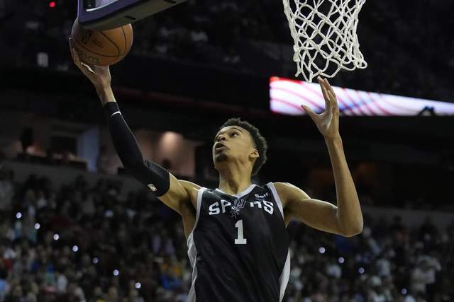 90后00后席卷NBA：亚历山大破63年纪录 文班亚马单