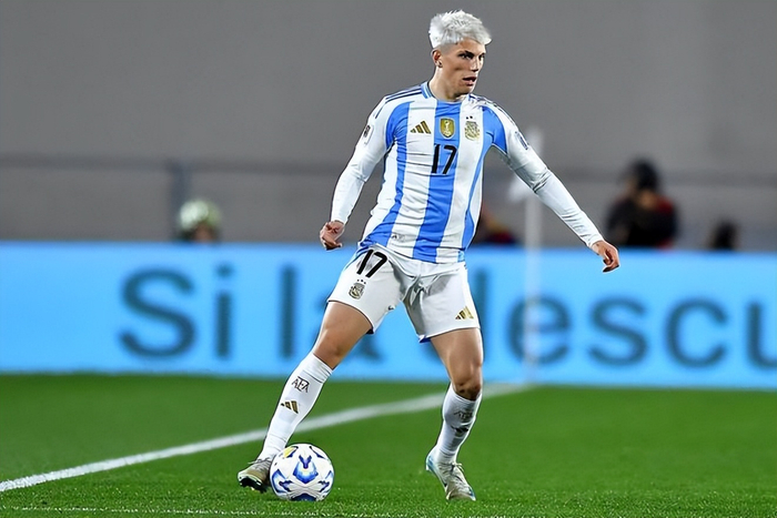 阿根廷世界杯26人名单基本确定 6席争夺战打响